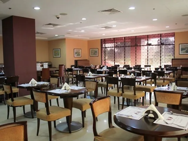 Belvedere Court Deluxe Hotel Apartments Dubai 4*,